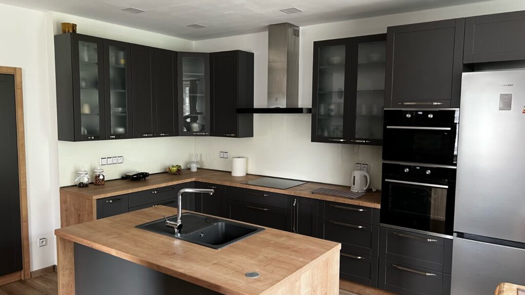 New range of products, 2MM PMMA sheets 1 Cocina con placa de PMMA